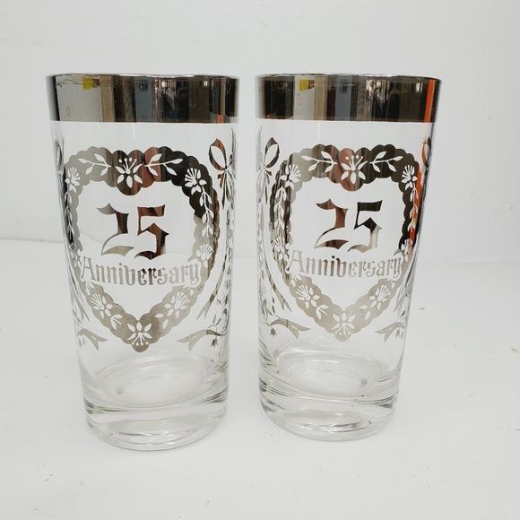 Vintage 25th anniversary glasses - Picture 2 of 7